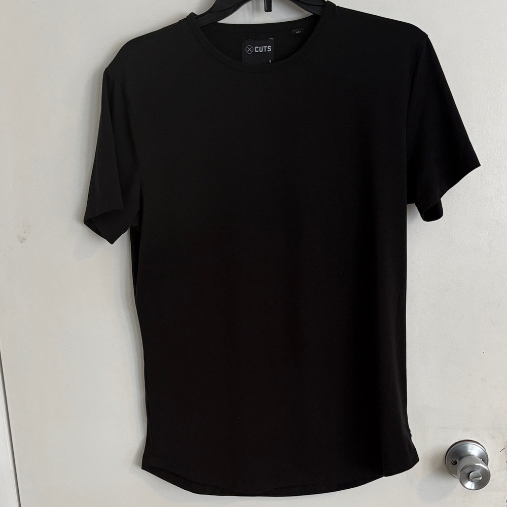 Cuts Clothing Black Short Sleeve Crew Neck Tee